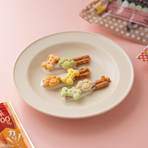 2025年4月レシピ キュートなデコレーションスティック♪